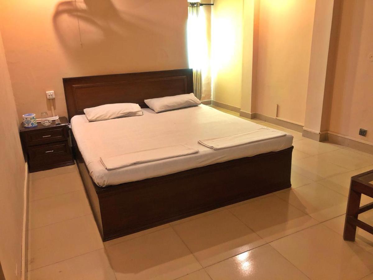 Babar House Otel Faysalabad Dış mekan fotoğraf